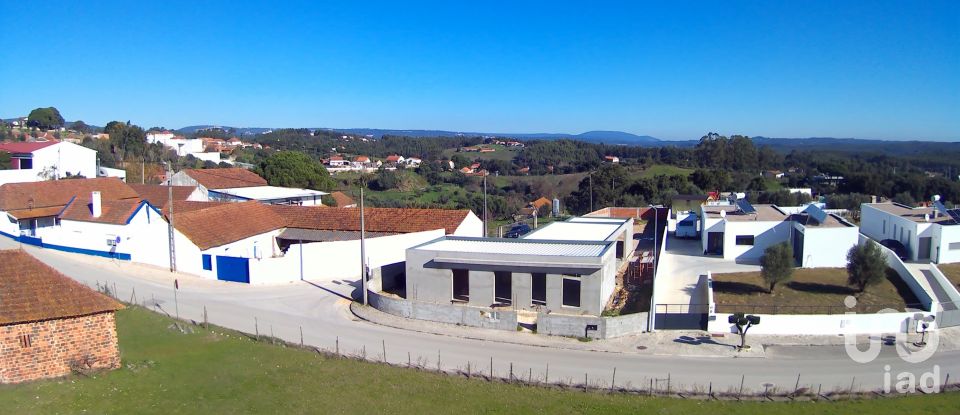 Moradia T3 em São Sebastião de 189 m²