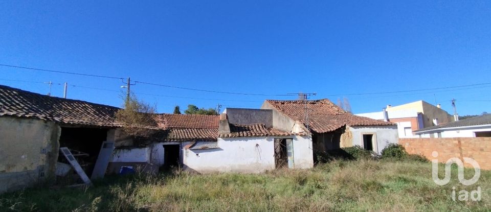 Moradia T2 em Arrouquelas de 400 m²