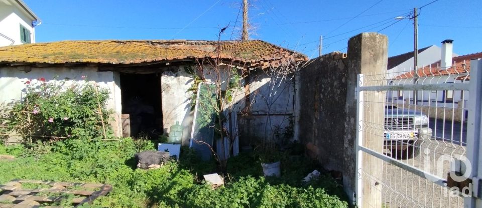 Moradia T2 em Arrouquelas de 400 m²