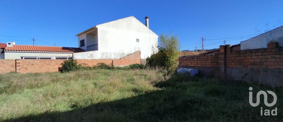 Moradia T2 em Arrouquelas de 400 m²