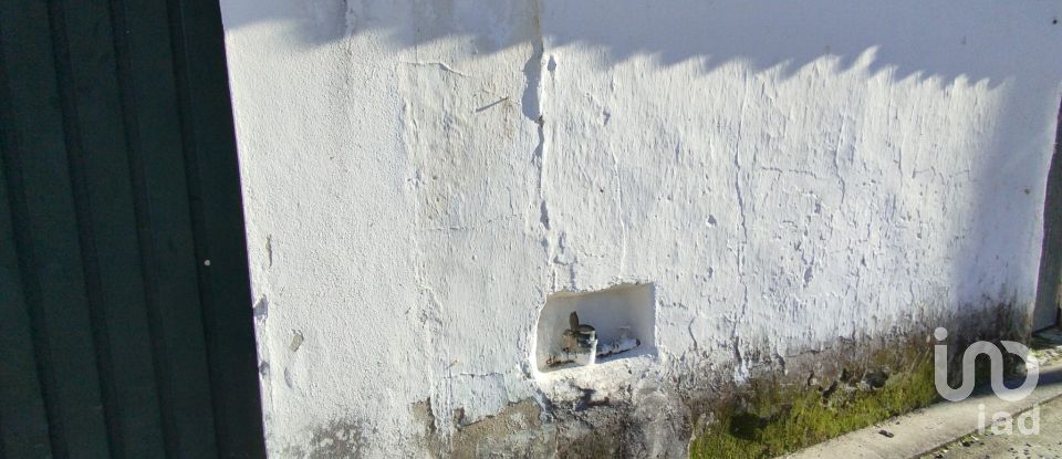 Moradia T2 em Arrouquelas de 400 m²