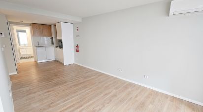 Apartment T1 in Santo António of 103 m²