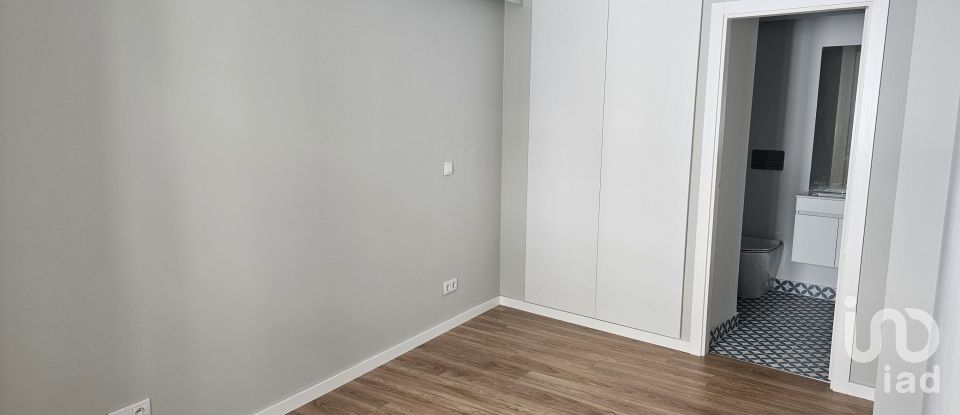 Apartment T1 in Santo António of 38 m²