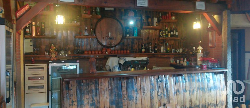 Boutique/Local commercial à Arcozelos de 85 m²