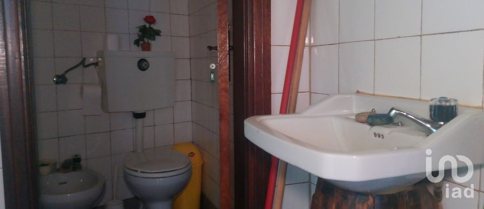 Boutique/Local commercial à Arcozelos de 85 m²