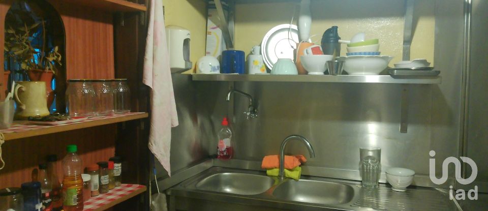 Boutique/Local commercial à Arcozelos de 85 m²