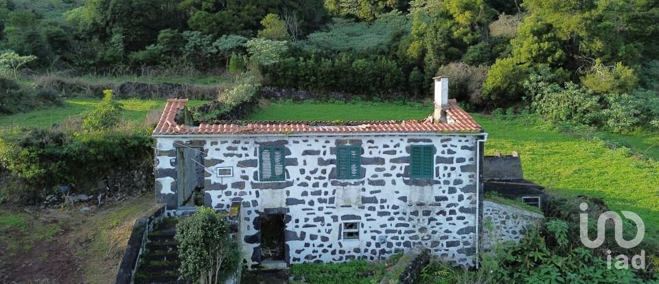 Maison T4 à Ribeiras de 120 m²