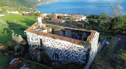 Maison T4 à Ribeiras de 120 m²