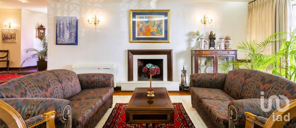 Maison T6 à Montijo e Afonsoeiro de 518 m²