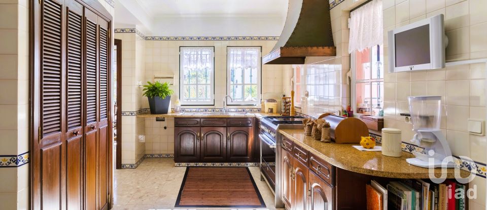 Maison T6 à Montijo e Afonsoeiro de 518 m²