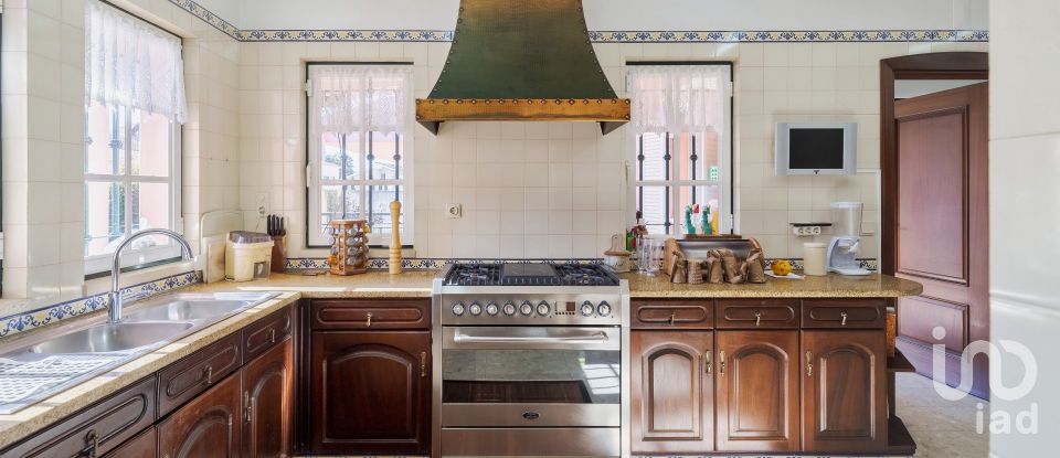 Maison T6 à Montijo e Afonsoeiro de 518 m²