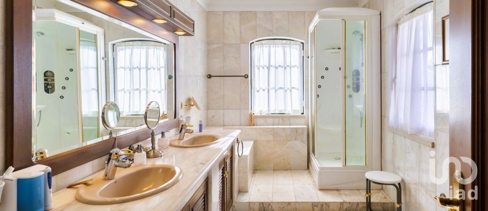 Maison T6 à Montijo e Afonsoeiro de 518 m²