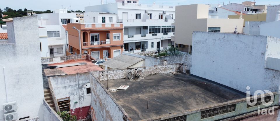 House T3 in Quarteira of 69 m²