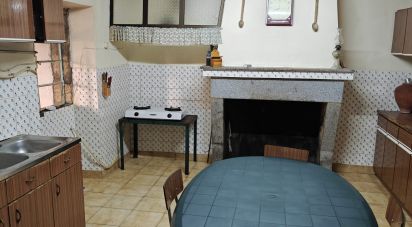 Maison T5 à Penha Garcia de 112 m²