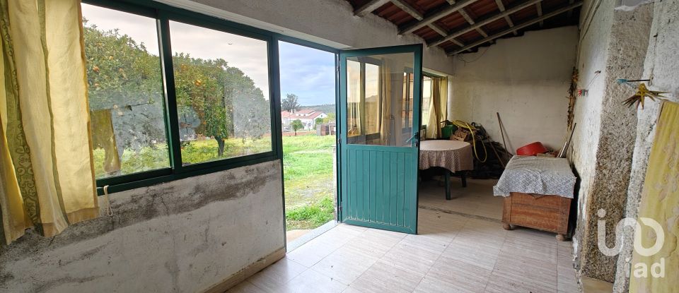 Maison T5 à Penha Garcia de 112 m²