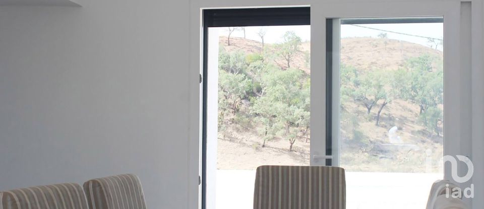 Maison rustique T2 à Santiago do Cacém, Santa Cruz e São Bartolomeu da Serra de 159 m²