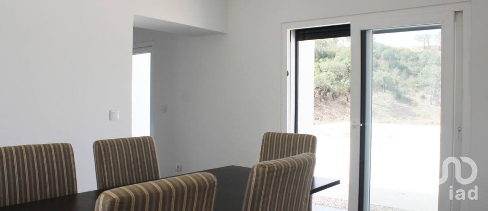 Maison rustique T2 à Santiago do Cacém, Santa Cruz e São Bartolomeu da Serra de 159 m²