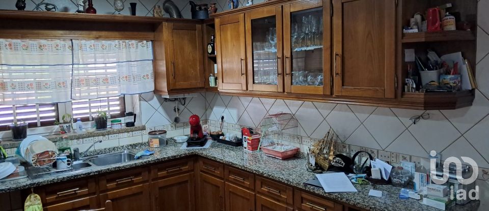 Maison T5 à Tondela e Nandufe de 288 m²