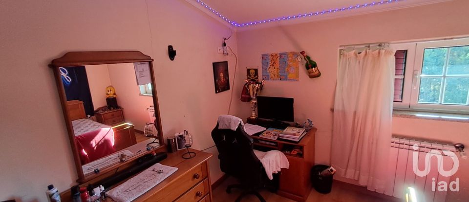 Maison T5 à Tondela e Nandufe de 288 m²