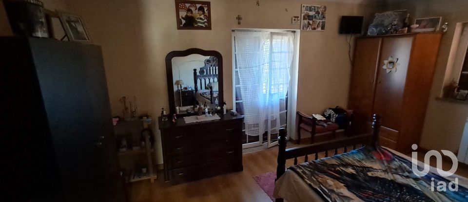 Maison T5 à Tondela e Nandufe de 288 m²