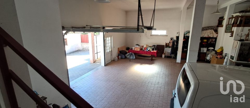 Maison T5 à Tondela e Nandufe de 288 m²