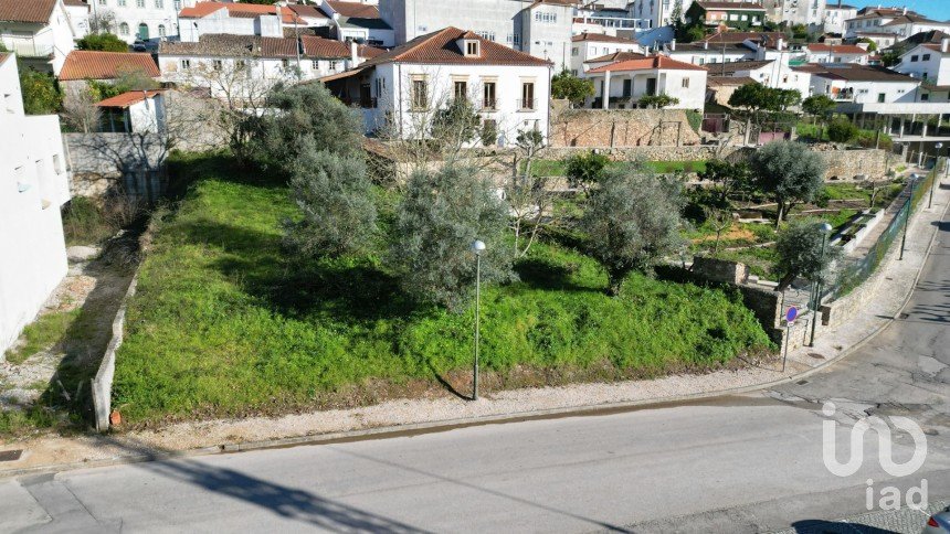 Terreno urbano em São Miguel, Santa Eufémia e Rabaçal de 505 m²