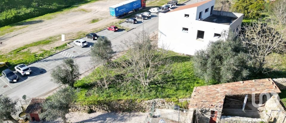Terreno urbano em São Miguel, Santa Eufémia e Rabaçal de 505 m²