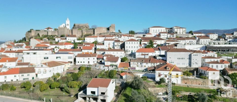 Terreno urbano em São Miguel, Santa Eufémia e Rabaçal de 505 m²