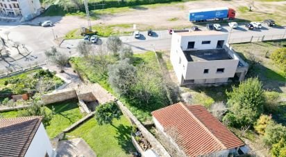 Terreno urbano em São Miguel, Santa Eufémia e Rabaçal de 505 m²