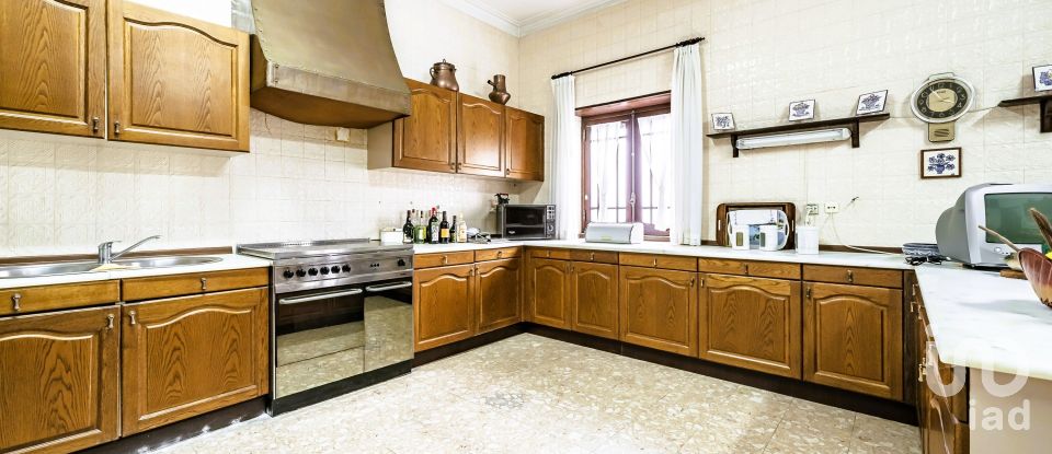 Moradia T7 em Montijo e Afonsoeiro de 586 m²