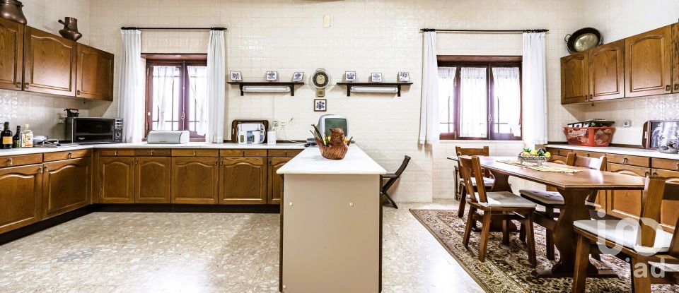 Moradia T7 em Montijo e Afonsoeiro de 586 m²