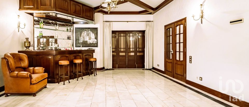 Moradia T7 em Montijo e Afonsoeiro de 586 m²