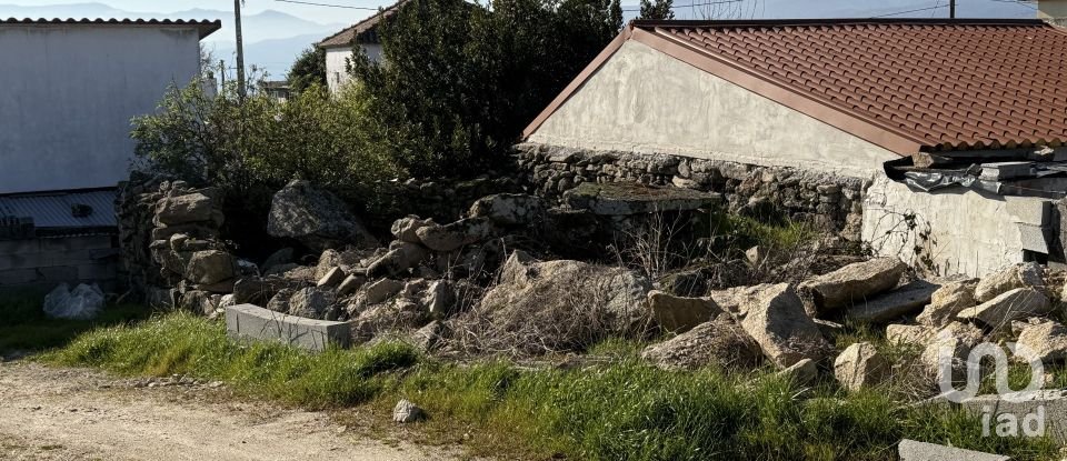 Casa de Campo T1 em Mouçós e Lamares de 120 m²