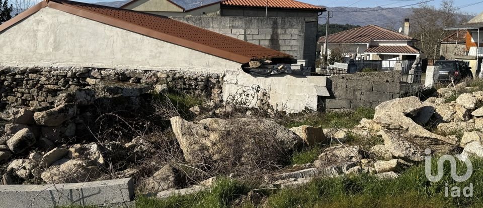 Casa de Campo T1 em Mouçós e Lamares de 120 m²