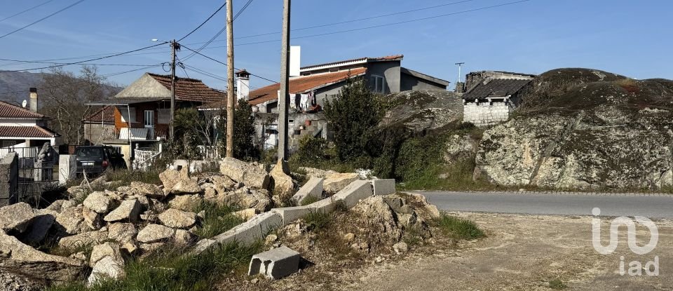 Casa de Campo T1 em Mouçós e Lamares de 120 m²