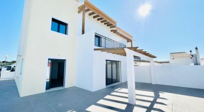 Maison T3 à Vila Nova de Cacela de 290 m²