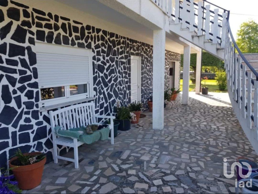 Maison traditionnelle T3 à Aldreu de 383 m²