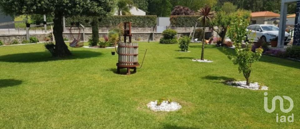 Maison traditionnelle T3 à Aldreu de 383 m²