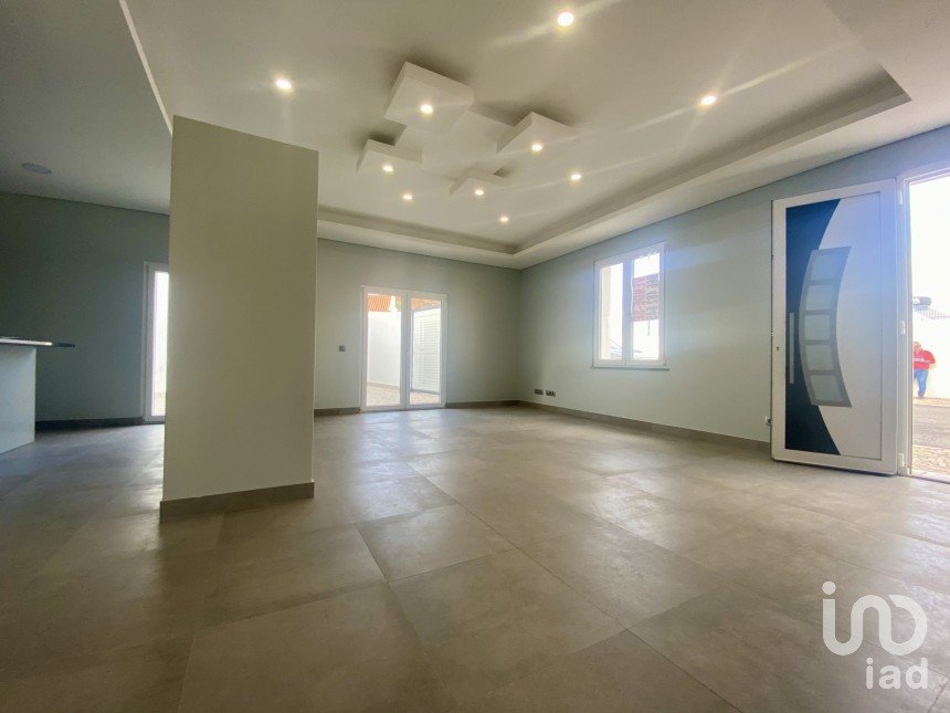 Maison T5 à Castro Marim de 227 m²