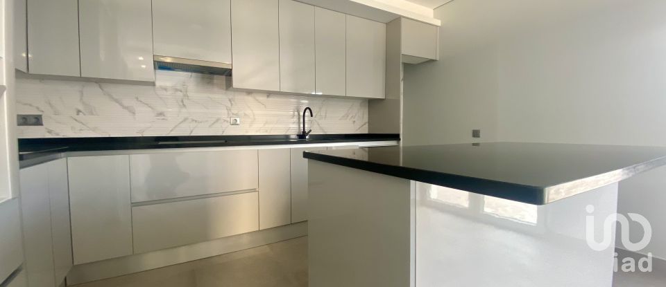 Maison T5 à Castro Marim de 227 m²