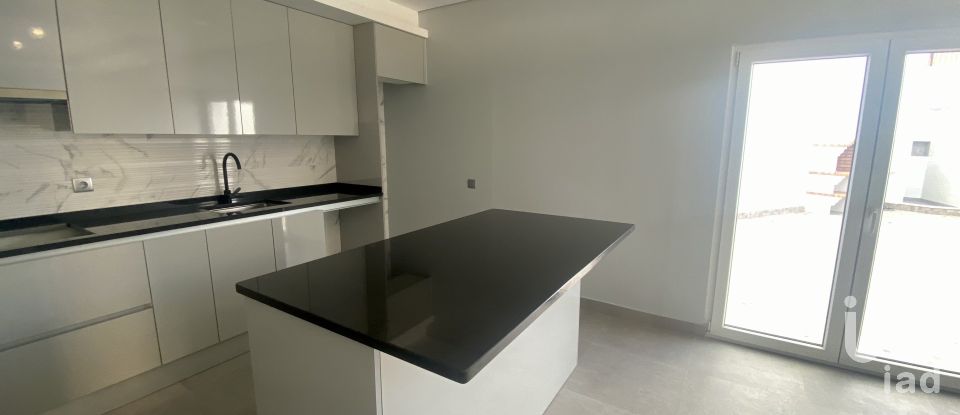 Maison T5 à Castro Marim de 227 m²