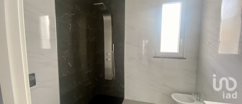 Maison T5 à Castro Marim de 227 m²