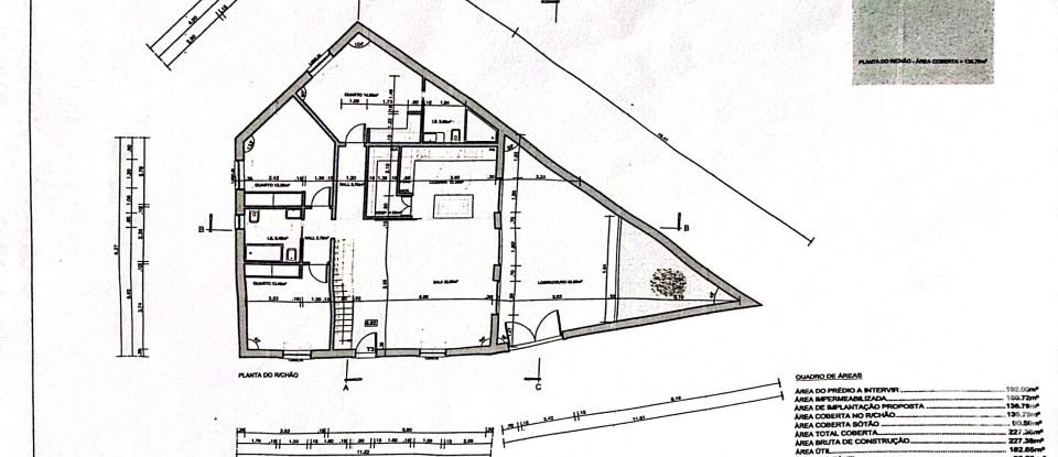 Maison T5 à Castro Marim de 227 m²