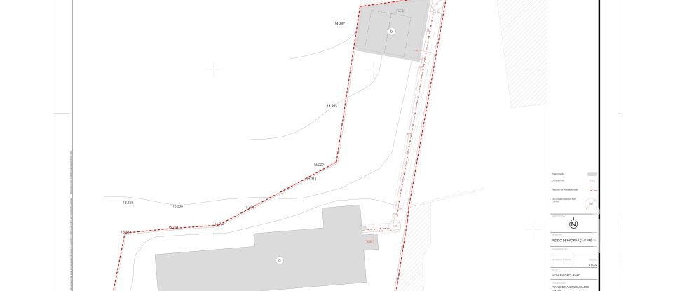Terrain à bâtir à Montenegro de 1 120 m²