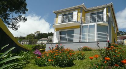 Lodge T3 in Prazeres of 144 m²