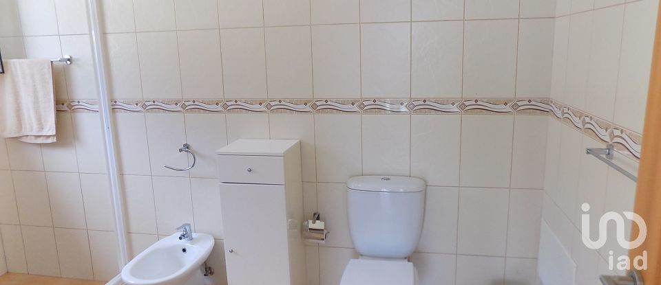 Lodge T3 in Prazeres of 144 m²