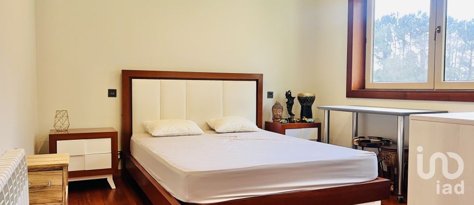 Moradia T4 em Modivas de 416 m²