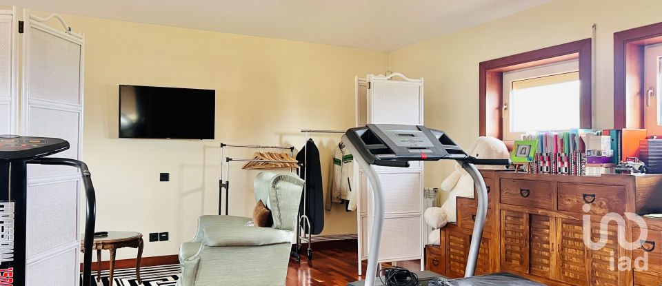 Moradia T4 em Modivas de 416 m²