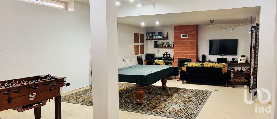 Moradia T4 em Modivas de 416 m²