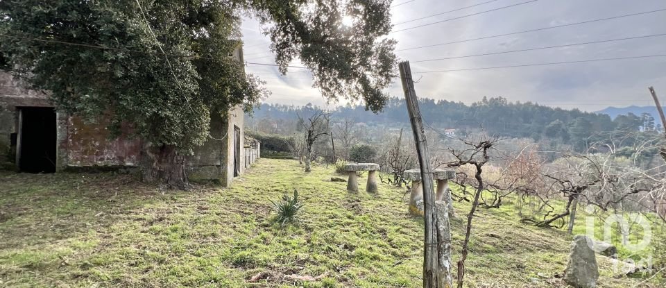 Farm T5 in Oliveira do Douro of 292 m²